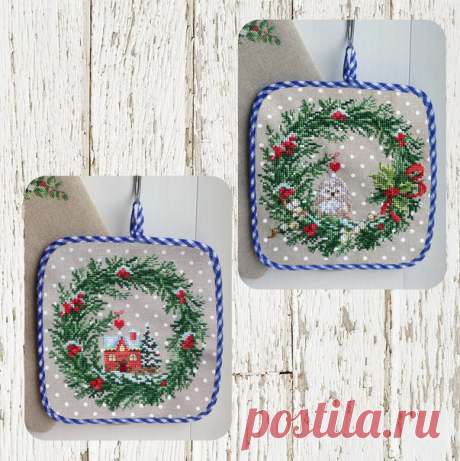 Прихватки декоративные &quot;Couronnes de Noel&quot;, повторный отшив на заказ
по дизайну Les Brodeuses Parisiennes; х/б ткань Murano ct32, цвет 3984/7309 натуральный в белый горошек, через две нити основы; 
тип стежка: крест/2нити, бэк-стич/1нить; фр. уз/2нити; 15 и 18 отт. мулине DMC 
макет, косая бейка - для примера, скорей всего будет бейка в зелёную клетку