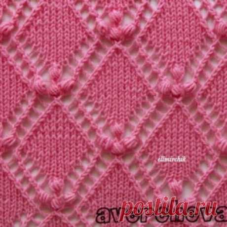 Узор спицами - ажур ромбами, который смотрится очень нежно - МирТесен