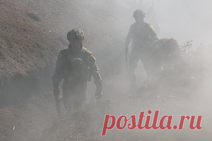 Боец СВО несколько километров прополз со спасенной им украинской девочкой в вещмешке