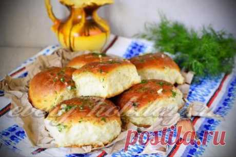 Пампушки с чесноком к борщу: рецепт