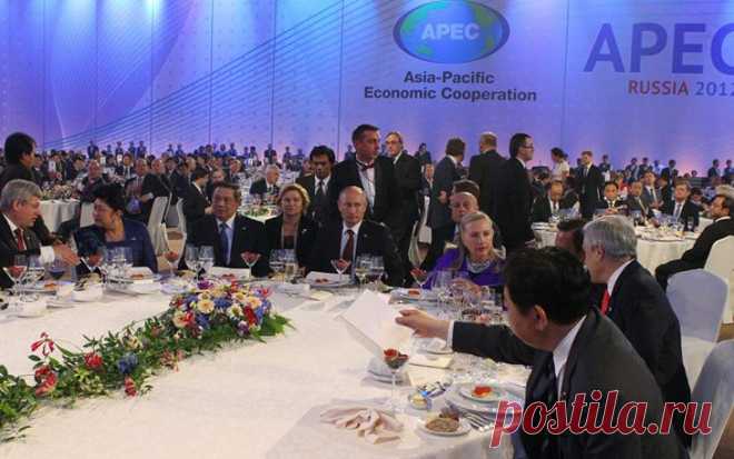 El Universal - Nación - FCH se reunió con dirigentes de Indonesia, Perú y N. Zelanda