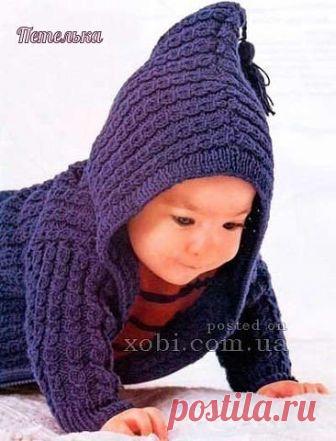 Курточки для малышей

размеры: 62-68 (74-80) 86-92. 

Вам потребуется: 300 (350) 450 г голубой пряжи Baby Caehmerino (55% мериносовой шерсти, 33% микроволокна, 12% кашемира. 125 м/50 г); прямые спицы № 2,5 и № 3,5. длинные круговые спицы №2,5, 7 пуговиц.

Резинка: попеременно 2 лиц., 2 изн.
Узор из кос: вязать по схеме, на которой приведены только лиц. р., в изн. р. петли вязать по рисунку. Повторять петли раппорта и с 1-го по 4-й р. 
4979645_1367607724_7 (400x355, 26Kb)

...