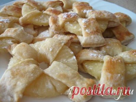 Печенье с ананасами из слоеного теста - а Дома Вкусней