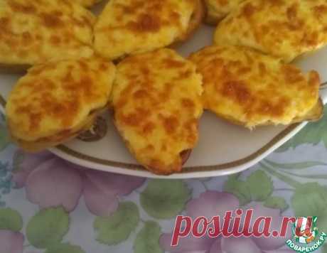 Картофель, запеченный под сырно-чесночной корочкой – кулинарный рецепт