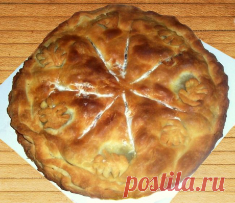 Пирог с грибами
Люблю грибы, а уж пирог с опятами какой вкусный у меня. Рецепт моего пирога с опятами совсем простой, и приготовить его можно быстро, но получается очень вкусно, убедитесь сами).