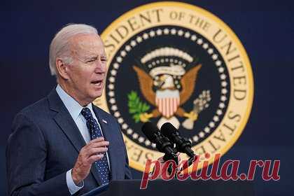 Байден поручил разработать правила ответа при обнаружении воздушных объектов. Президент США Джо Байден поручил разработать правила ответа при обнаружении воздушных объектов. Об этом он заявил в ходе выступления перед журналистами. Американский лидер отметил, что в случае угрозы объекты будут сбиты. Ранее Джо Байден заявил, что не намерен приносить извинения КНР за решение сбить аэростат.