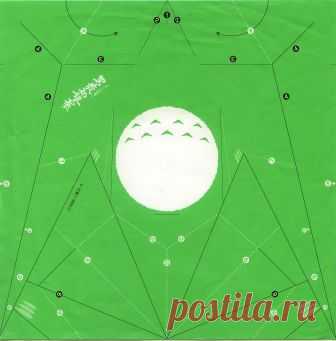 totoro-origami-green Explore andre avelas' photos on Flickr. andre avelas has uploaded 130 photos to Flickr.