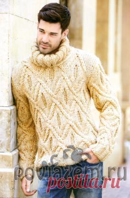 Рельефный мужской свитер спицами