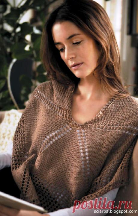 Необычная шаль-пончо Лола спицами
