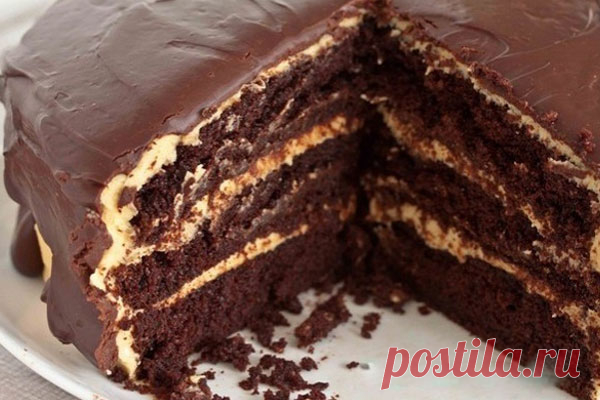 Влажный шоколадный торт с ореховым кремом - Кулинарная страница

Очень вкусный шоколадный торт с арахисовой глазурью