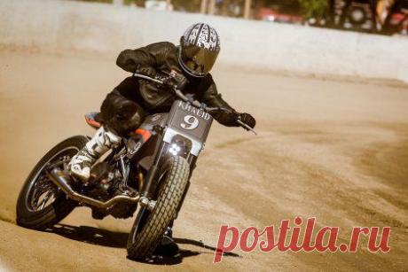 Bikers Life - KTM Tracker Роланда Сендса