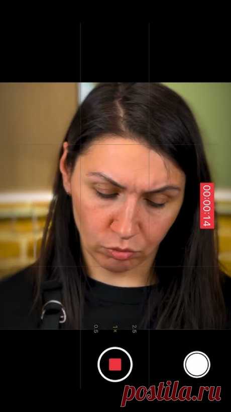 Сегодня я превзошла сама себя и приготовила настоящий торт "Сказка", как в детстве, на коньяке (РЕЦЕПТ ВНИЗУ)! 🎂🔥Мягкий, ароматный, с тем самым вкусом, кот...