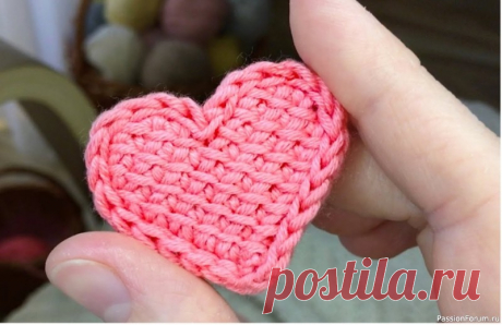 Плоское сердце крючком. Видео МК | Вязаные крючком аксессуары