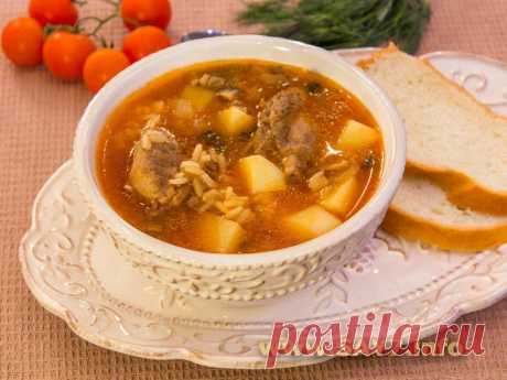 Суп с уткой, рисом и грибами
