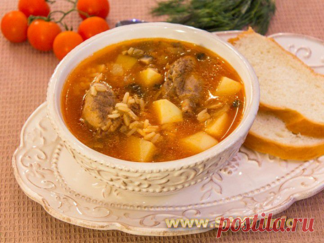 Суп с уткой, рисом и грибами