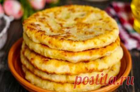 Завариваю муку маслом и получается вкусный хрустящий перекус за 2 минуты. И никакого мяса | Вкусно с Викой | Яндекс Дзен
