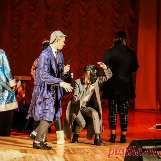 🎭 Школа театрального искусства для детей и подростков
💃 Опытная команда 🤩 Индивидуальный подход 🥳 Мероприятия
🌍 Город Самара ул. Льва Толстого, д. 94 📞 +7(927)207-07-20