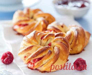 ​Булочки с малиновым джемом
