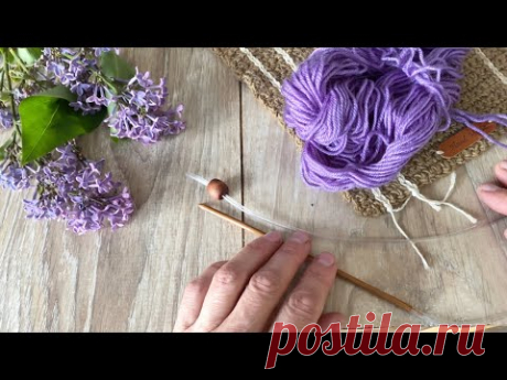 УНИКАЛЬНАЯ техника вязания! Узор крючком из лицевых рядов от вяжем вместе с людМИЛОЙ и https://dzen.ru/mila_knitting и  RUTUBE  https://rutube.ru/channel/24114019/
см.ниже под видео: Узор лицевой глади. Узор &quot;соты&quot;. Двухцветный узор. Эластичная резинка. Ремешок для сумки, кошелька
