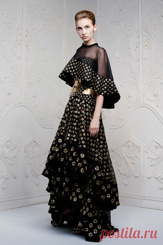 Прозрачность от кутюр (трафик) / Дизайнеры / ВТОРАЯ УЛИЦА