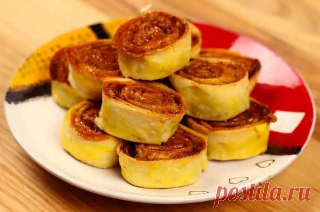Мини-плюшки с корицей и яблоком. Вкуснейшая ароматная выпечка за считанные минуты!