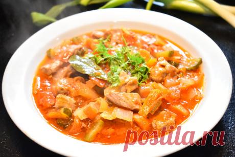 Делюсь семейным рецептом приготовления мясного азу: готовим так на протяжении многих лет, блюдо очень вкусное | Готовим с Екатериной Койдой | Яндекс Дзен