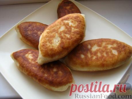 Рецепт: Жареные пирожки с рисом и яйцом на RussianFood.com