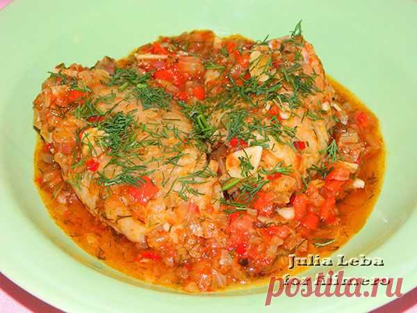Чахохбили из курицы с вкусным соусом.