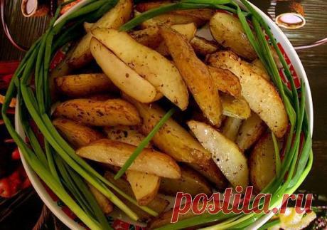 Картофель по-деревенски | Foodbook.su Всегда беспроигрышный вариант! Легко, просто и вкусно!