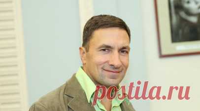 Актёр Григорий Антипенко раскрыл основную тему спектакля «Старик и Море». Актёр Григорий Антипенко, сыгравший в моноспектакле «Старик и Море», премьера которого состоялась в московском Театре им. Е. Вахтангова, назвал одноимённую повесть Эрнеста Хемингуэя его духовным завещанием. Читать далее