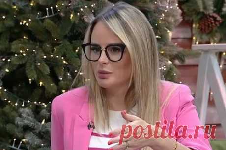 Беременная звезда OnlyFans раскрыла влияние работы на свою семью. 37-летняя беременная звезда OnlyFans Риан Сагден раскрыла влияние работы на свою семью. В интервью The Sun она рассказала, что заработала 150 тысяч фунтов стерлингов (10,3 миллиона рублей) на платформе по продаже откровенного контента, благодаря чему сделала экстракорпорального оплодотворения (ЭКО).