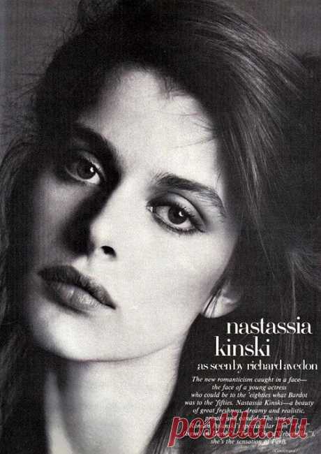 Эстеты
Раиса Кухарь(Машукова)