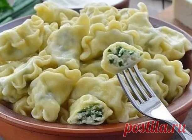 Ваpеники с aдыгейским сыpoм и зeленью - Dynastyofchefs.ru