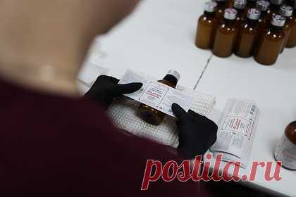 Власти России допустили сокращение информации о сроке годности на этикетках. Для экономии чернил и упаковки в России могут убрать часть информации на этикетках товаров, допустили в Росстандарте. Власти отмечают, что нововведения могут коснуться, в частности, «данных об адресах производства пищевой продукции, указания на места нанесения даты изготовления и срока годности, знаков и пиктограмм».