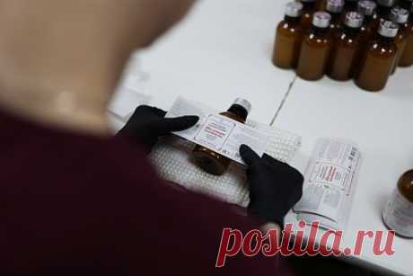 Власти России допустили сокращение информации о сроке годности на этикетках. Для экономии чернил и упаковки в России могут убрать часть информации на этикетках товаров, допустили в Росстандарте. Власти отмечают, что нововведения могут коснуться, в частности, «данных об адресах производства пищевой продукции, указания на места нанесения даты изготовления и срока годности, знаков и пиктограмм».