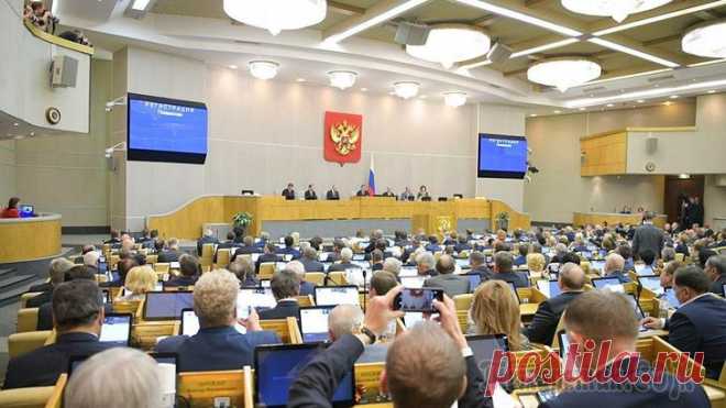 1-2-22-В Госдуме рассказали об условиях перехода на четырехдневную рабочую неделю Переход России на четырехдневную рабочую неделю возможен, однако происходить это должно эволюционным, а не революционным способом. Об этих условиях в беседе с Национальной службой новостей рассказал г...