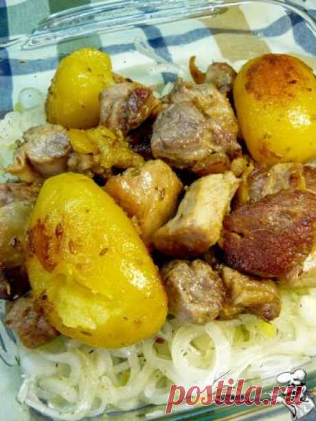 Томленое мясо Уж не помню где слышал про этот рецепт, но в списке моих любимых ленивых рецептов он заслуженно занимает свое почетное место. Для его приготовления нам не потребуются какие нибудь хитрые ингридиенты, …