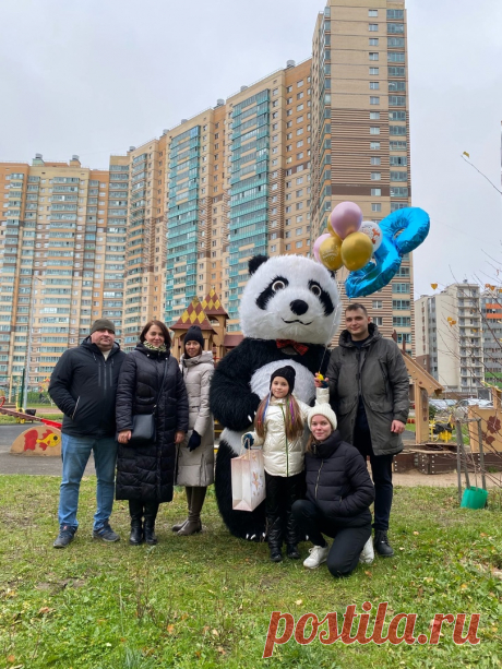 Гадаете🤷, как удивить оригинальным и запоминающим подарком🎁? Сломали голову🤯, что подарить взрослому или ребенку? Танцующие гигантские мишки на праздник в Санкт-Петербурге с выездом на дом.
💫 Поздравить с днем рождения🥳
💫 Зажечь на корпоративе💃🕺
💫 Приехать на свадьбу🤵👰
💫 Встретить из роддома маму и малыша🤱
💫 Помочь сделать предложение девушке💍
💫 Извиниться перед второй половинкой👩‍❤️‍💋‍👨
💫 Поздравить коллегу на работе⚒️
💫 Привести в восторг ребенка👶
💫 Встретить гостей👨‍👩