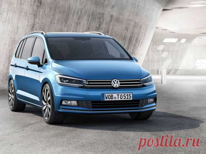 Смотри! Volkswagen Cross Touran 2018 | фото, видео, технические характеристики Концерн «Фольксваген» на весенней шанхайской выставке презентовал сразу несколько новинок. Одной из самой значимых стала премьера Cross Touran нового покол