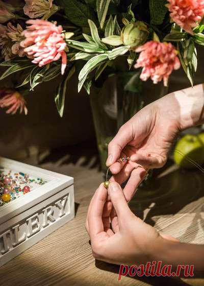 Как сделать шторы из бисера своими руками