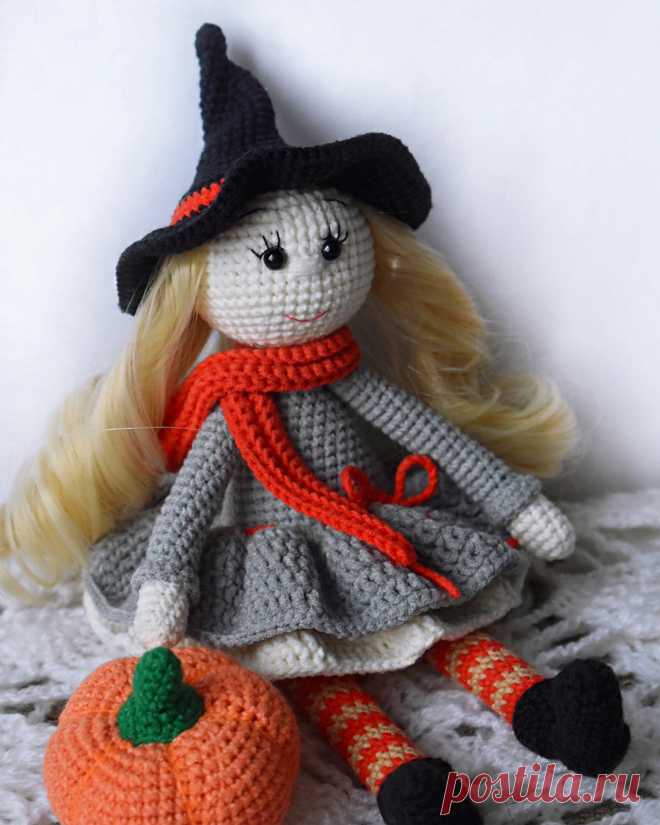PDF Ведьмочка Хлоя крючком. FREE crochet pattern; Аmigurumi doll patterns. Амигуруми схемы и описания на русском. Вязаные игрушки и поделки своими руками #amimore - Кукла, doll puppet, muñeca boneca, poupée, puppe, panenka, bebek, lalka. Amigurumi doll pattern free; amigurumi patterns; amigurumi crochet; amigurumi crochet patterns; amigurumi patterns free; amigurumi today.
