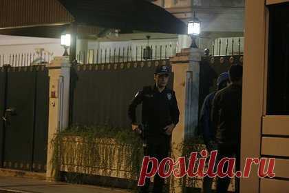 В Стамбуле после загадочной смерти туристов опечатали отель