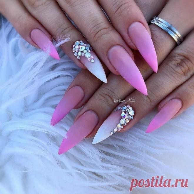 Розовый маникюр на острые ногти 2022: стильные идеи, современный дизайн, фото | Идеи красоты | Яндекс Дзен