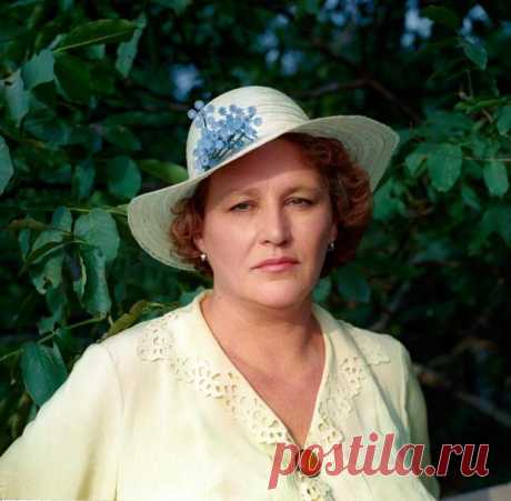 94 года назад родилась Нонна Мордюкова: творческая деятельность и личная жизнь актрисы