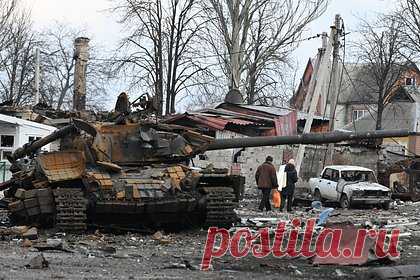 «Запасы России кажутся бесконечными». Запад толкает Украину к мирным переговорам с Москвой. Американское издание NBC News опубликовало большой материал, посвященный стремлению европейских и американских чиновников убедить Украину начать мирные переговоры с Россией.