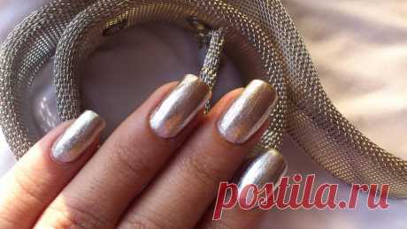 Nail look лаки для ногтей, средства по уходу за ногтями: отзывы Ухоженные руки – залог уверенности в себе. Сложно встретить женщину, вообще не делающую маникюр.Неважно, предпочитаете вы яркий и модный маникюр или нежный французский, или наносите лишь бесцветное покрытие – лаки для ногтей Look Nail – отличное решение.Английская компания Nail Look выпускает лаки для ногтей, средства по уходу за ногтями и защитные покрытия, вся продукция высокого качества, при этом по демокра...