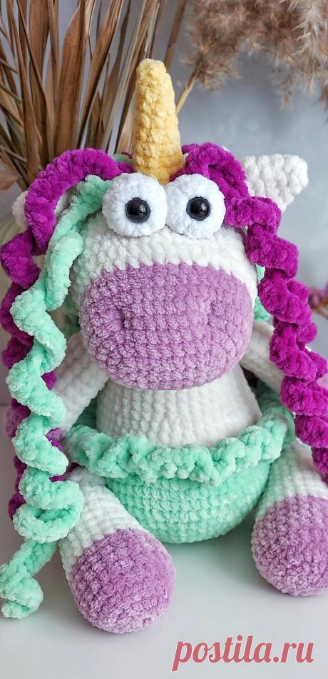 PDF Единорожка Лёля крючком. FREE crochet pattern; Аmigurumi animal patterns. Амигуруми схемы и описания на русском. Вязаные игрушки и поделки своими руками #amimore - большой плюшевый единорог, единорожка из плюшевой пряжи.