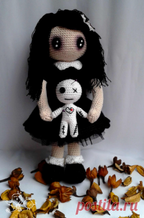 PATRON AMIGURUMI LOLITA GÓTICA CON MUÑECO VUDÚ | Mientras Cuchufleta Duerme
