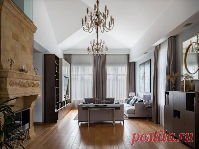 До и после: Преображение гостиной в загородном доме Готовые решения переосмыслили и дополнили цветом, мебелью и декором