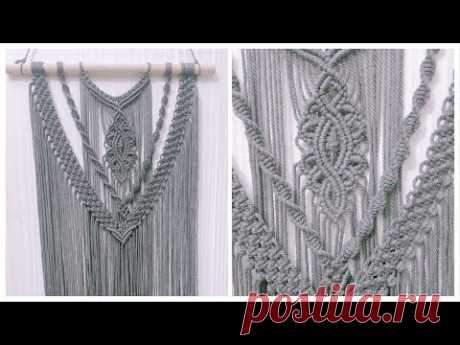 DIY Macrame Wall Hanging for beginners, free macrame pattern by TNARTNCRAFTS